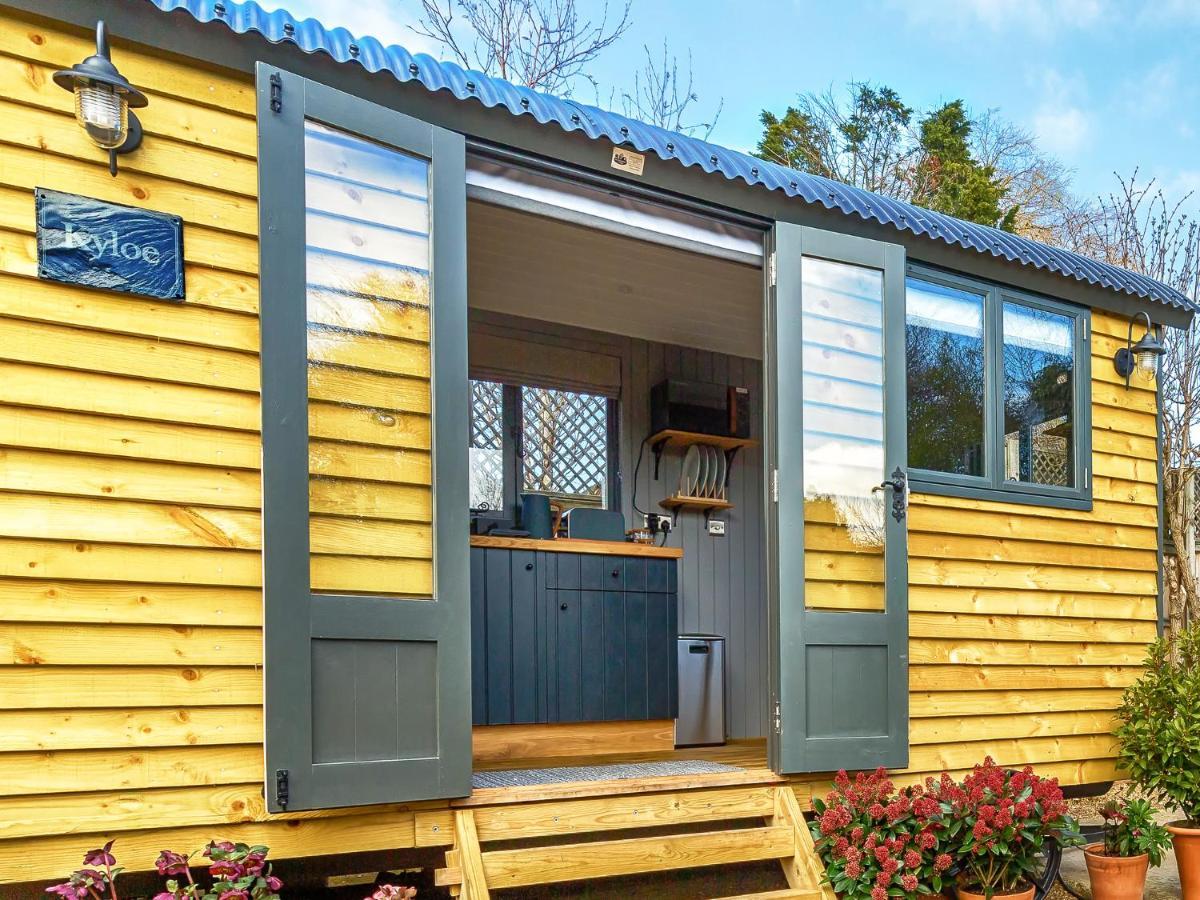 Pass The Keys Whitstable Shepherds Hut Minutes From The Harbour 外观 照片
